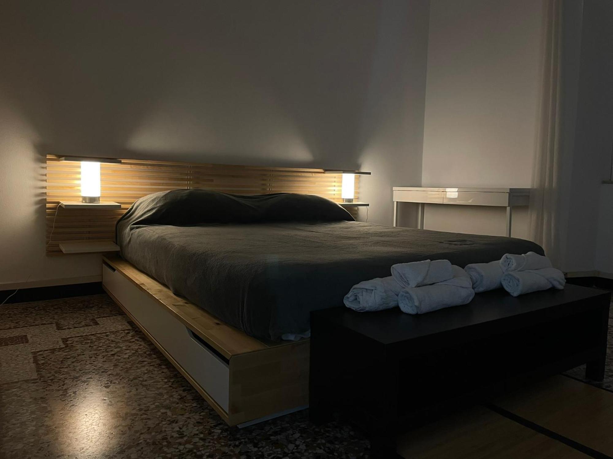 La Finestra Su Savona, Appartamento Centrale 外观 照片